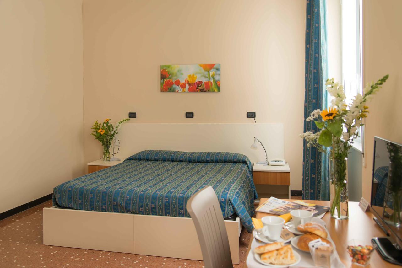 Hotel Elisabetta Sestri Levante Bagian luar foto