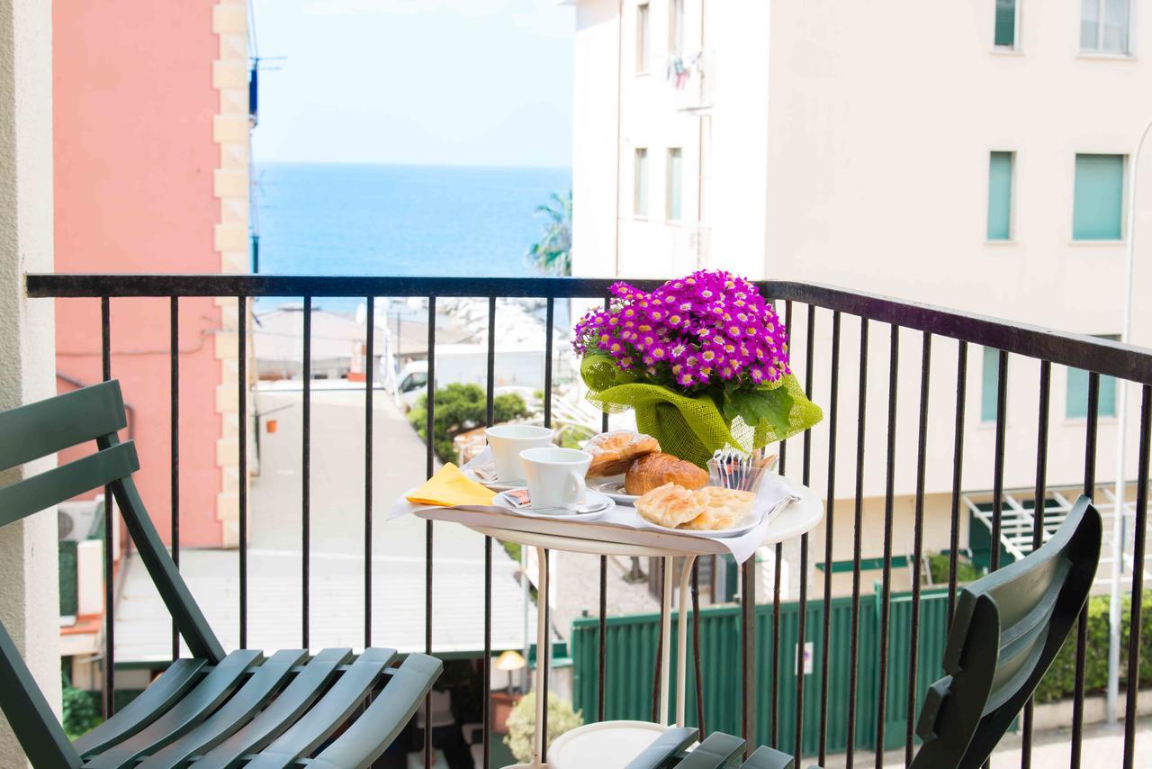 Hotel Elisabetta Sestri Levante Bagian luar foto