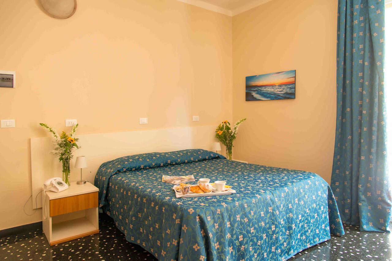 Hotel Elisabetta Sestri Levante Bagian luar foto